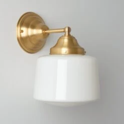Rockford (Opal) | Classic Sconce(Rockford Opal Classic Sconce)